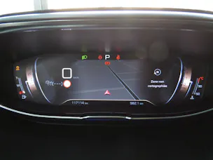 PEUGEOT 3008 2.0 BlueHDi GT EAT (Automat)