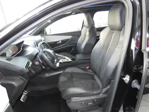 PEUGEOT 3008 2.0 BlueHDi GT EAT (Automat)