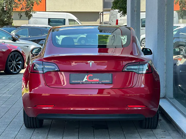 Tesla Model 3 Long Range Dual Motor AWD