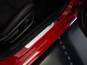 MERCEDES-BENZ CLA 250 AMG Line 7G-DCT 4Matic