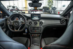 MERCEDES-BENZ CLA 250 AMG Line 7G-DCT 4Matic