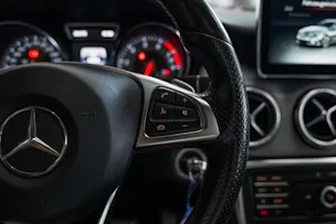 MERCEDES-BENZ CLA 250 AMG Line 7G-DCT 4Matic