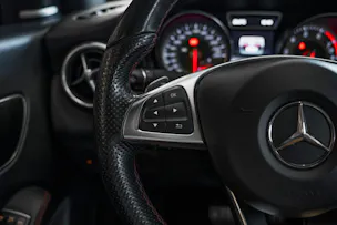 MERCEDES-BENZ CLA 250 AMG Line 7G-DCT 4Matic