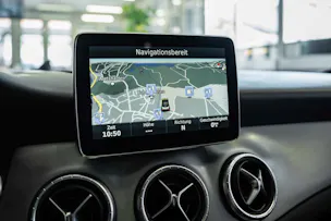 MERCEDES-BENZ CLA 250 AMG Line 7G-DCT 4Matic