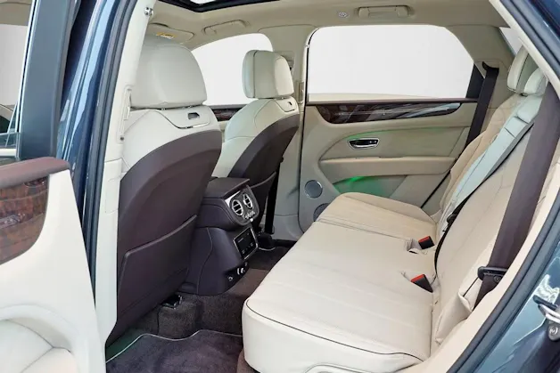 BENTLEY Bentayga Atelier V8