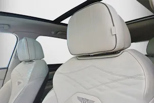 BENTLEY Bentayga Atelier V8