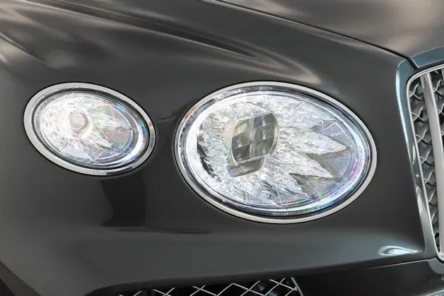 BENTLEY Bentayga Atelier V8
