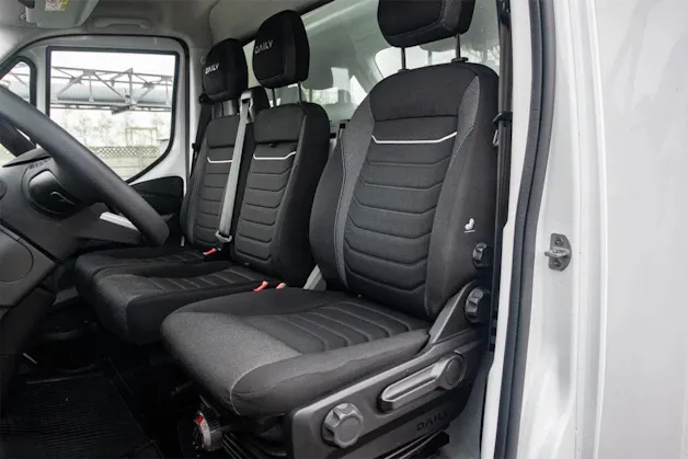 IVECO 35 S 18H V Kofferumbau, Hebebühne und AHK