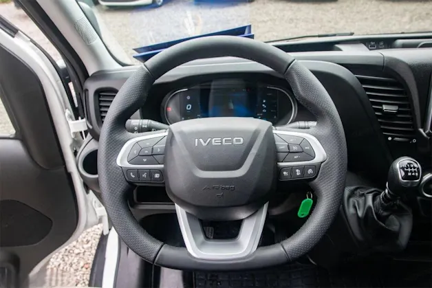 IVECO 35 S 18H V Kofferumbau, Hebebühne und AHK