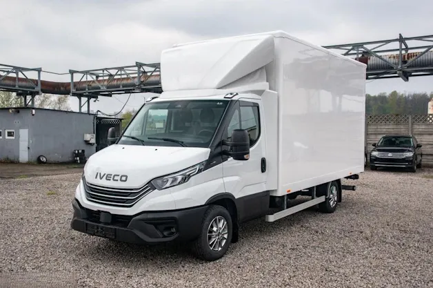 IVECO 35 S 18H V Kofferumbau, Hebebühne und AHK