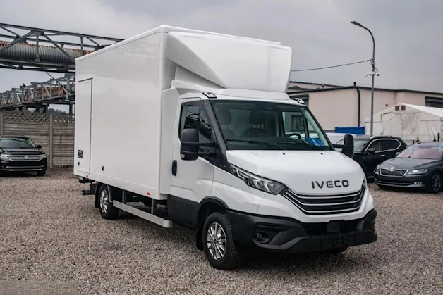 IVECO 35 S 18H V Kofferumbau, Hebebühne und AHK