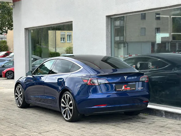 Tesla TESLA Model 3 Performance Dual Motor AWD