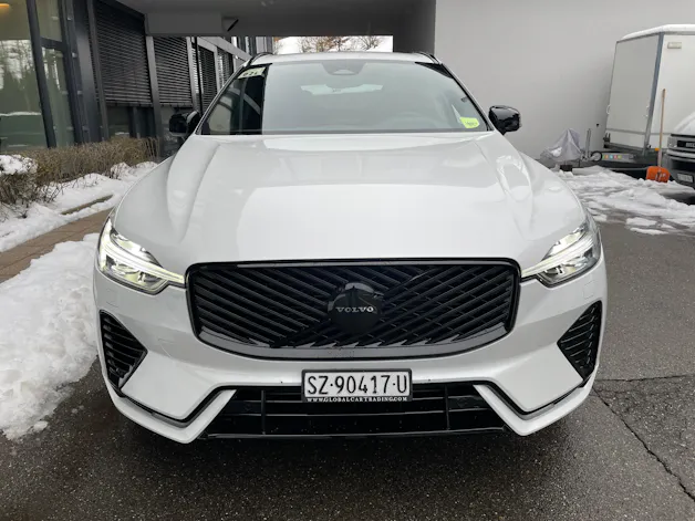 VOLVO XC60 T6 eAWD PluginHybrid Plus Black Edition Geartronic