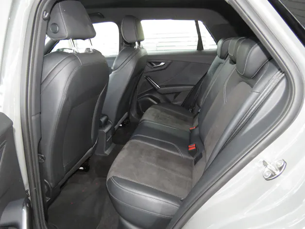 AUDI Q2 2.0 TDI Edition # 1 Quattro S-tronic (Automat)