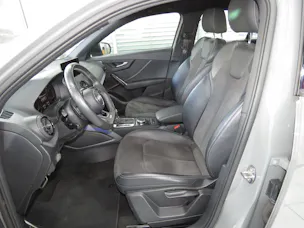 AUDI Q2 2.0 TDI Edition # 1 Quattro S-tronic (Automat)