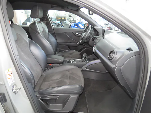 AUDI Q2 2.0 TDI Edition # 1 Quattro S-tronic (Automat)