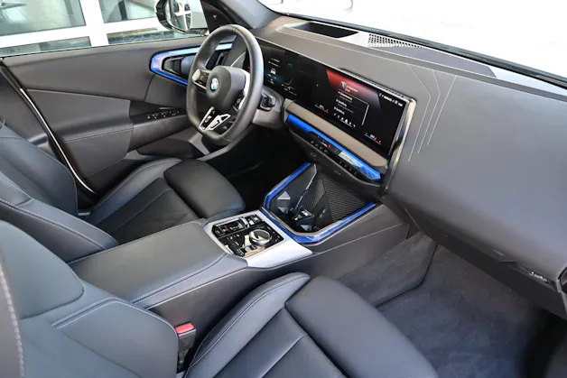 BMW X3 xDrive 20i 48V M Sport + AHK 2400kg