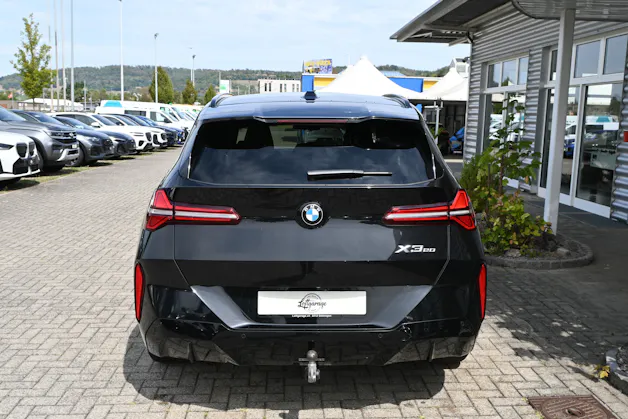 BMW X3 xDrive 20i 48V M Sport + AHK 2400kg