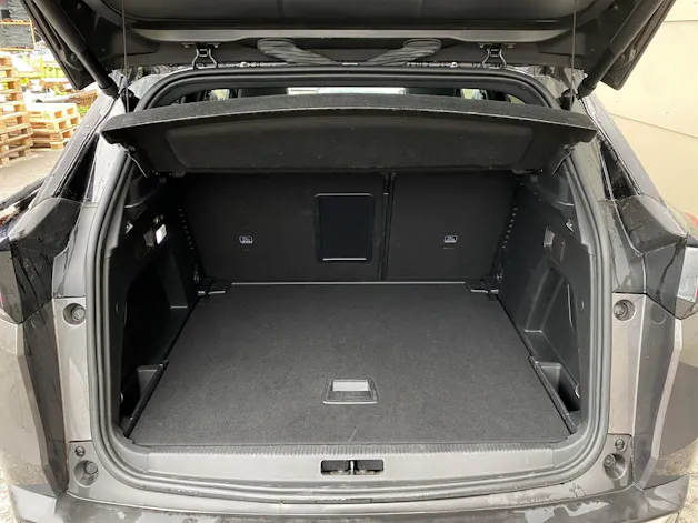 PEUGEOT 3008 2.0 BlueHDi GT Line