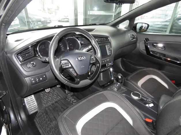 Kia Cee'd 1.0 T-GDi GT Line