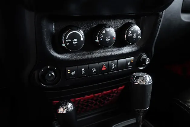 JEEP Wrangler 2.8CRD Unlimited Rubicon Recon Aut.