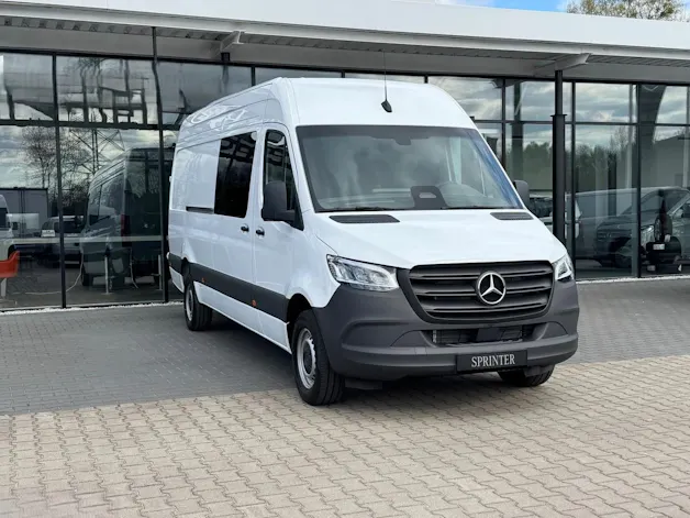 MERCEDES-BENZ Sprinter 317 CDI Standard 9G-TRONIC 7 Sitzer