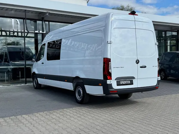 MERCEDES-BENZ Sprinter 317 CDI Standard 9G-TRONIC 7 Sitzer