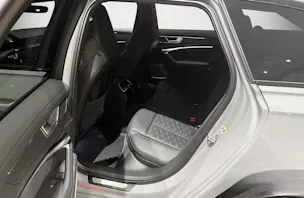 AUDI RS6 Avant 4.0 TFSI V8 Performance quattro