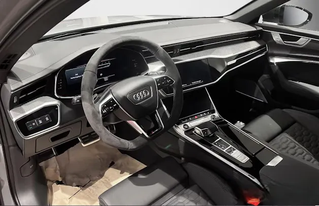 AUDI RS6 Avant 4.0 TFSI V8 Performance quattro