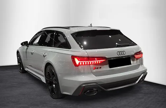 AUDI RS6 Avant 4.0 TFSI V8 Performance quattro