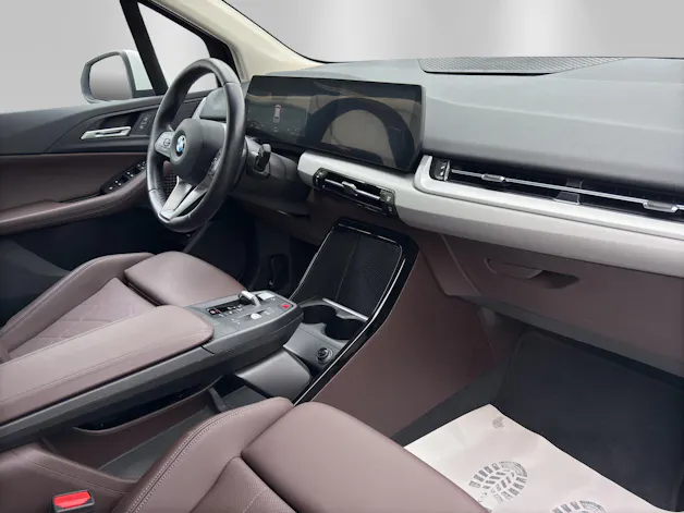 BMW 218d Active Tourer DKG