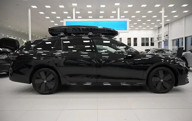 VW Passat Variant 2.0 TDI evo R-Line 4 Motion "Black Edition" DSG