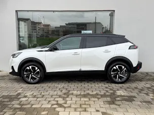 PEUGEOT 2008 1.5 BlueHDi GT EAT8