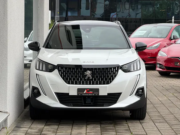 PEUGEOT 2008 1.5 BlueHDi GT EAT8
