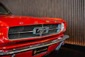 FORD MUSTANG V8