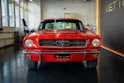 FORD MUSTANG V8
