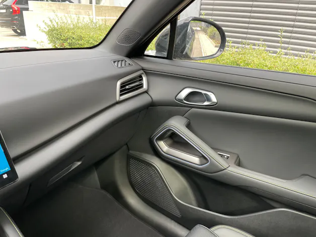 BYD Atto 2 DM-i Boost