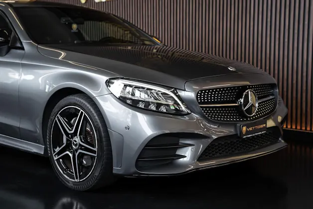 MERCEDES-BENZ C 200 Coupé AMG Line 9G-Tronic