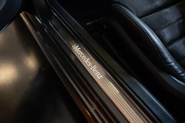 MERCEDES-BENZ C 200 Coupé AMG Line 9G-Tronic