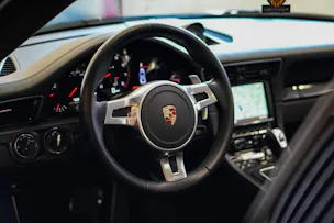 PORSCHE 911 Turbo S PDK