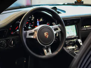 PORSCHE 911 Turbo S PDK