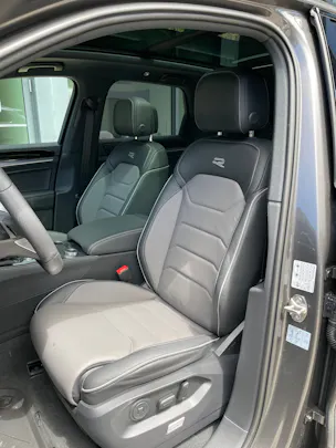 VW Touareg 3.0 TDI R-Line Final Edition Tiptronic