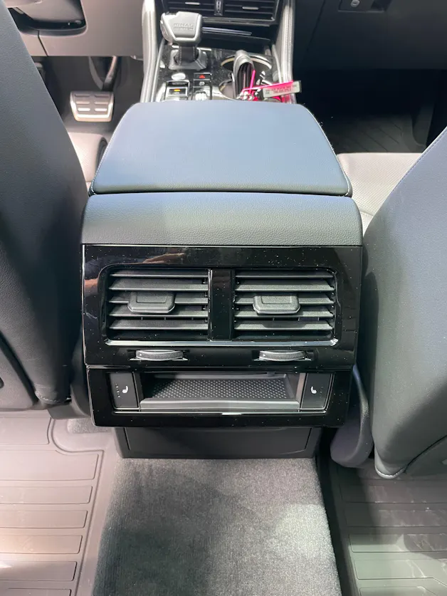 VW Touareg 3.0 TDI R-Line Final Edition Tiptronic
