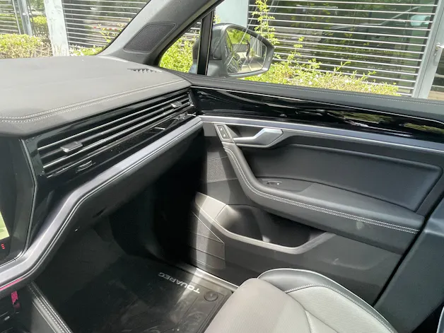 VW Touareg 3.0 TDI R-Line Final Edition Tiptronic