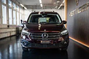 MERCEDES-BENZ T-Klasse 180D Style Automat