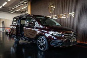 MERCEDES-BENZ T-Klasse 180D Style Automat