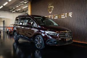 MERCEDES-BENZ T-Klasse 180D Style Automat