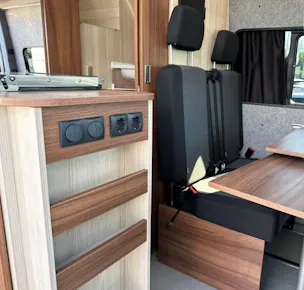 VW Grand California 680 2.0 BI-TDI Camper