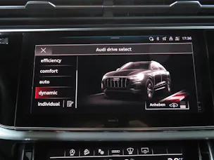 AUDI Q8 55 TFSI Quattro tiptronic (Automat, Hybrid)