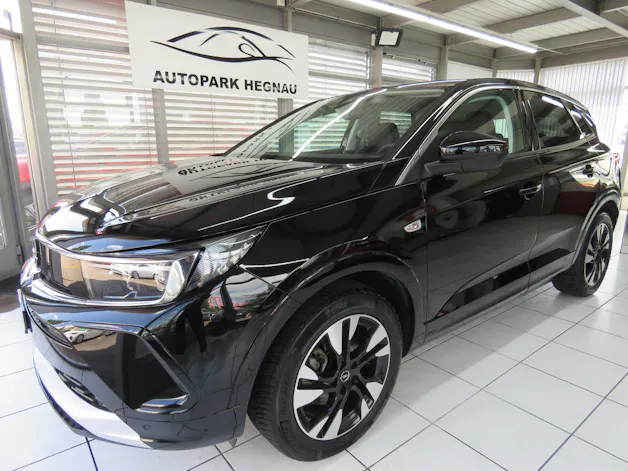 OPEL Grandland 1.2i TP Elegance Automat